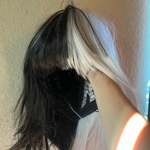 Cruella Deville Wig + Dalmatian Purse
